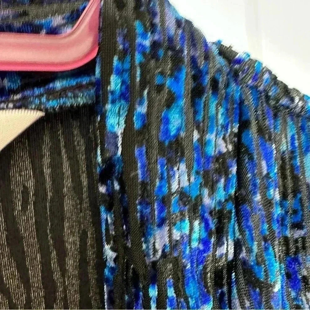 Tanjay Cardigan  Velvet Blue / Black / White Size Large - Picture 10 of 16